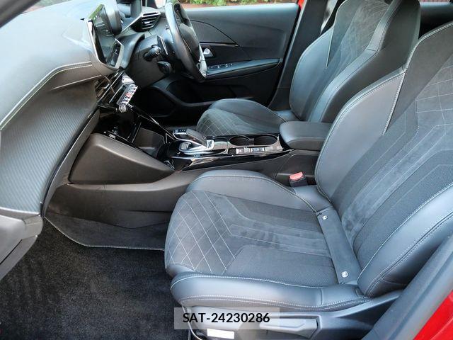 Peugeot 208 2021-08 8316353-17