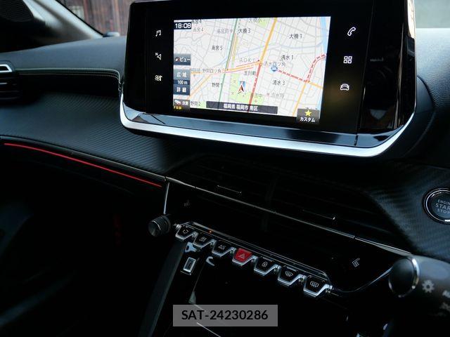 Peugeot 208 2021-08 8316353-7
