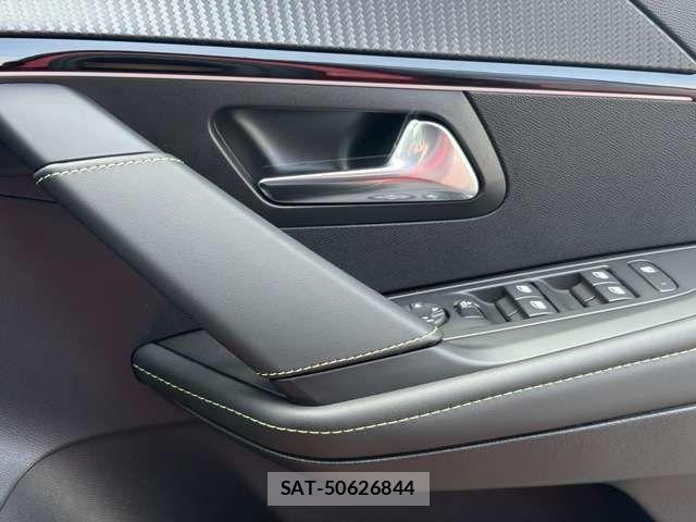 Peugeot 208 2022-04 8316352-18