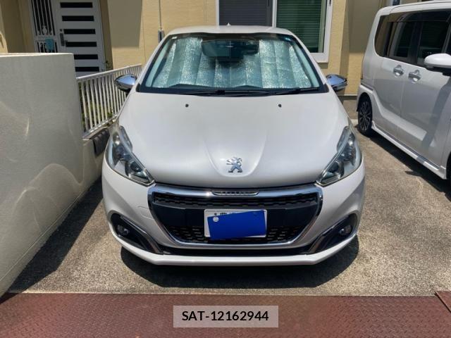Peugeot 208 2018-05 8316354-0