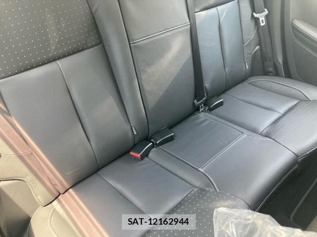 Peugeot 208 2018-05 8316354-10