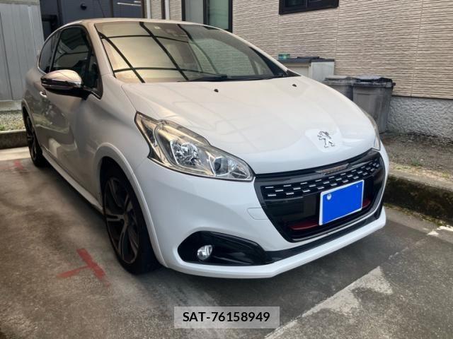 Peugeot 208 2018-02 8368080-0