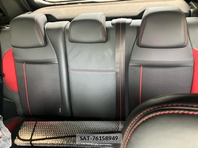 Peugeot 208 2018-02 8368080-25