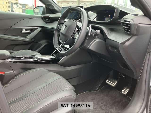 Peugeot 208 2025-11 8368077-9