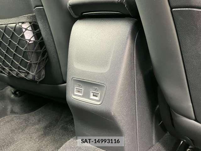 Peugeot 208 2025-11 8368077-12