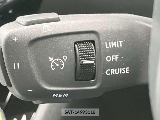 Peugeot 208 2025-11 8368077-18