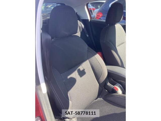 Peugeot 208 2018-08 8368079-11
