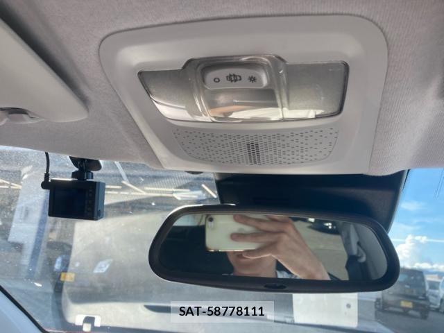 Peugeot 208 2018-08 8368079-20