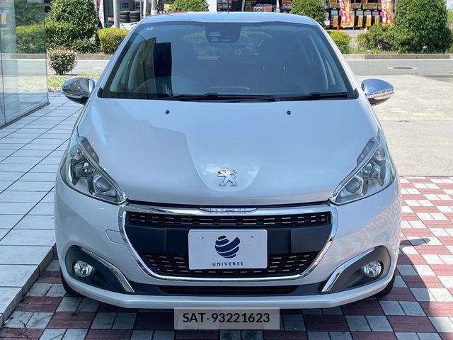 Peugeot 208 2018-05 8368078-11