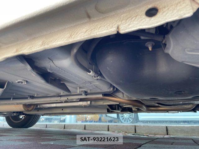 Peugeot 208 2018-05 8368078-18