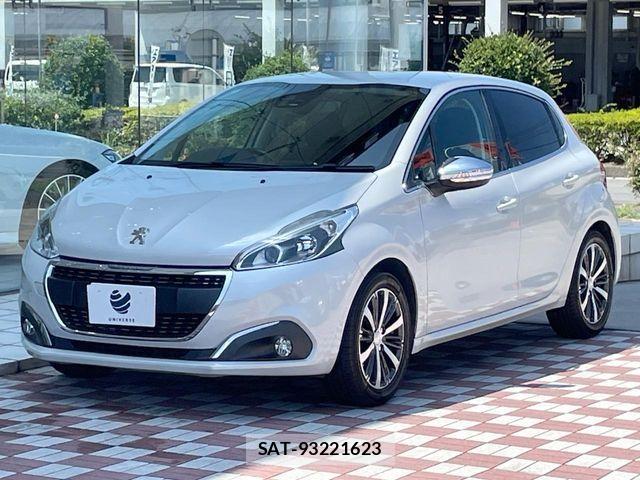Peugeot 208 2018-05 8368078-19