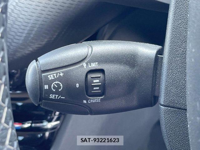 Peugeot 208 2018-05 8368078-3