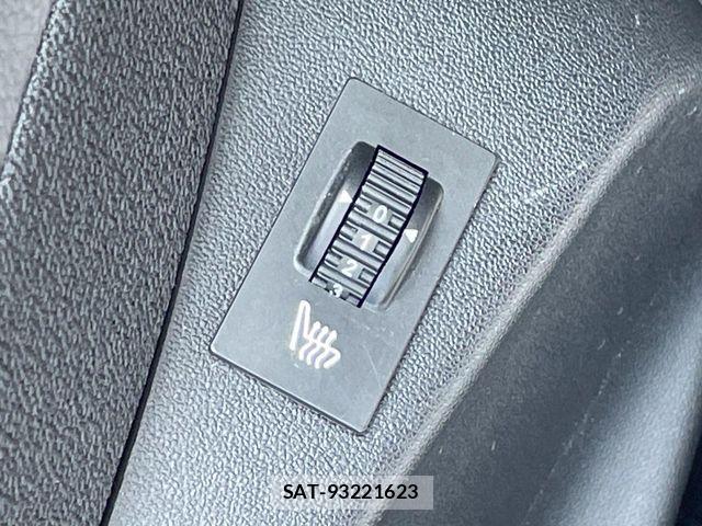 Peugeot 208 2018-05 8368078-4