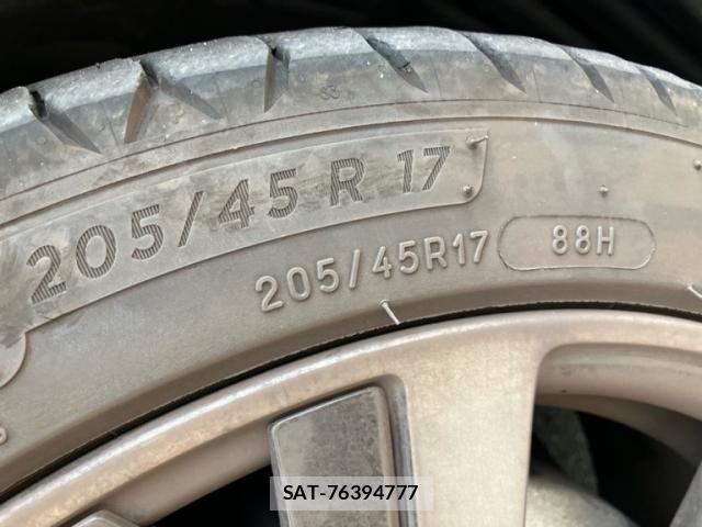 Peugeot 208 2022-06 8372043-9
