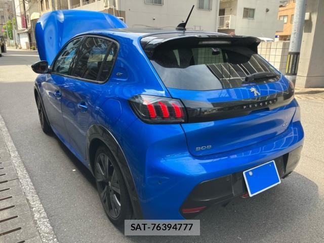 Peugeot 208 2022-06 8372043-3