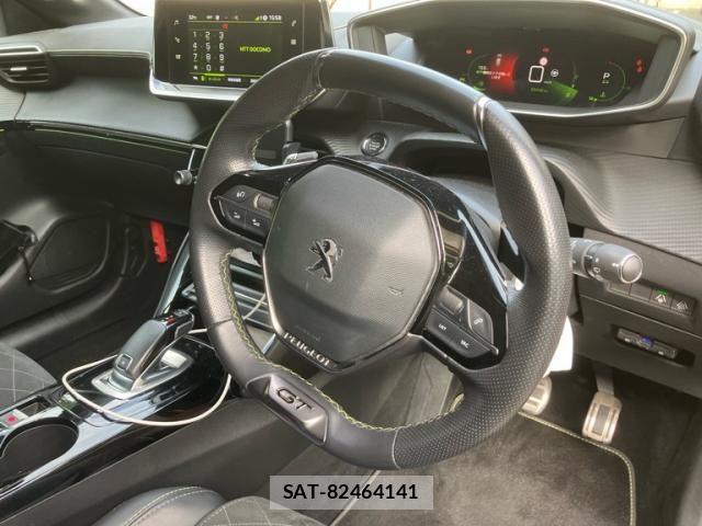Peugeot 208 2021-12 8414331-10