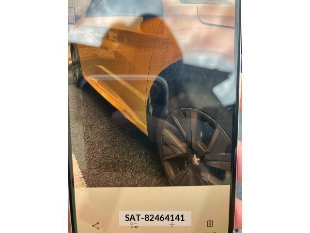 Peugeot 208 2021-12 8414331-21