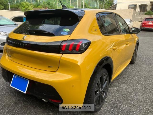 Peugeot 208 2021-12 8414331-5
