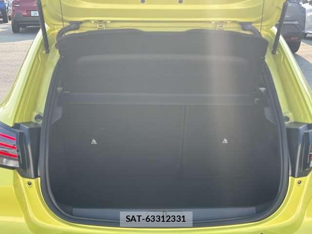 Peugeot 208 2025-03 8526555-7