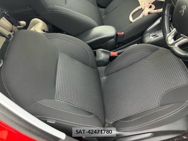 Peugeot 208 2019-09 8526558-12