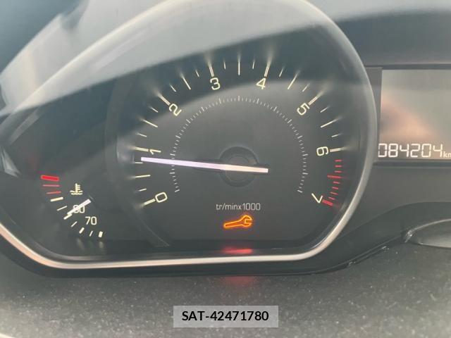 Peugeot 208 2019-09 8526558-21