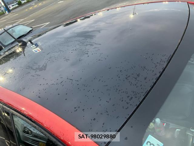 Peugeot 208 2022-03 8563158-9