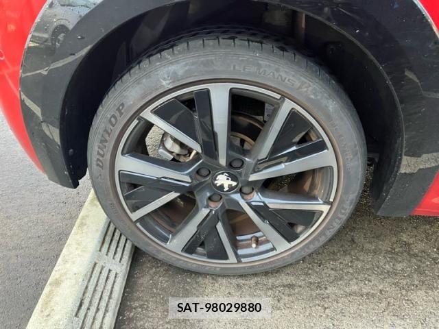 Peugeot 208 2022-03 8563158-5