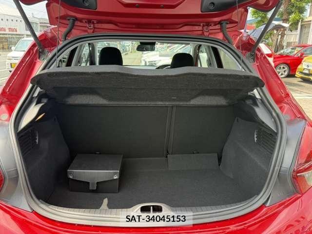 Peugeot 208 2017-09 8563160-12