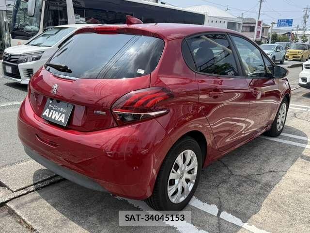 Peugeot 208 2017-09 8563160-4
