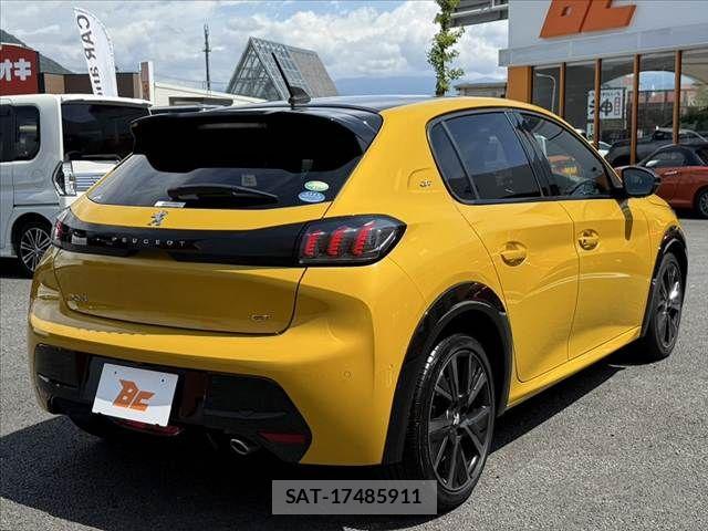 Peugeot 208 2021-11 8563159-14