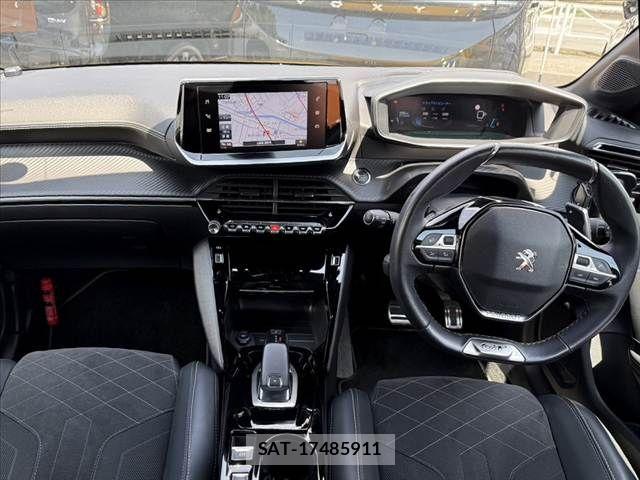 Peugeot 208 2021-11 8563159-1