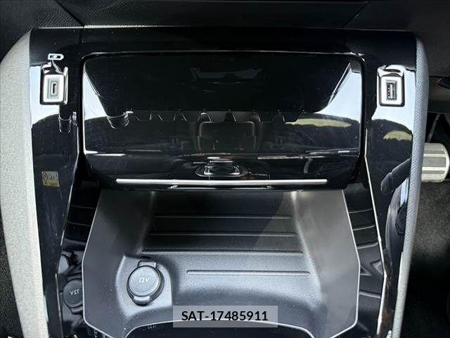 Peugeot 208 2021-11 8563159-25