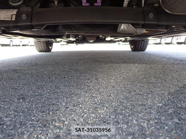 Peugeot 208 2020-09 8563157-13