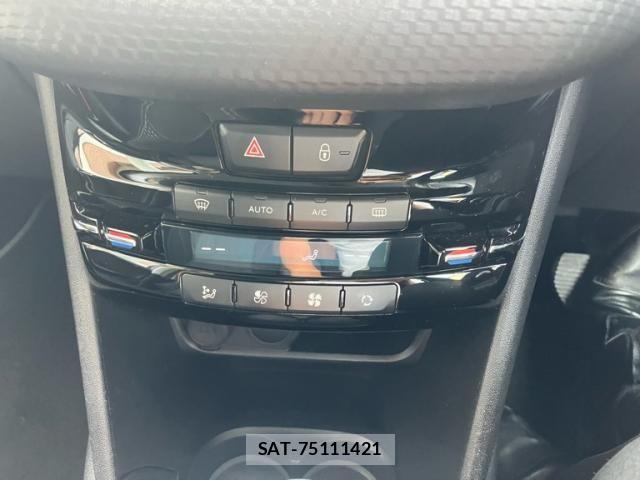 Peugeot 208 2015-12 8660951-14