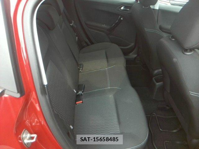 Peugeot 208 2017-03 8666719-6