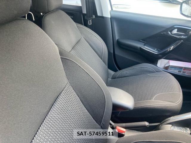 Peugeot 208 2017-09 8666721-12