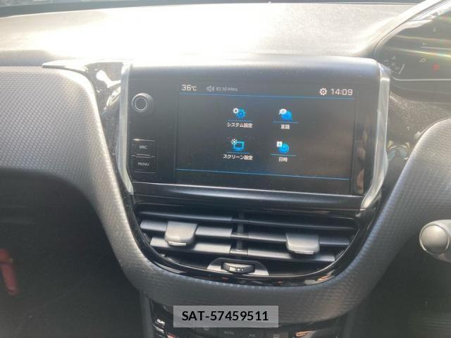 Peugeot 208 2017-09 8666721-17