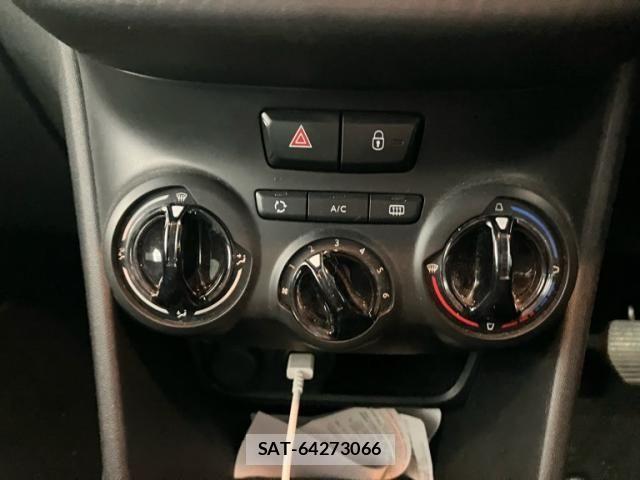 Peugeot 208 2017-09 8686268-14