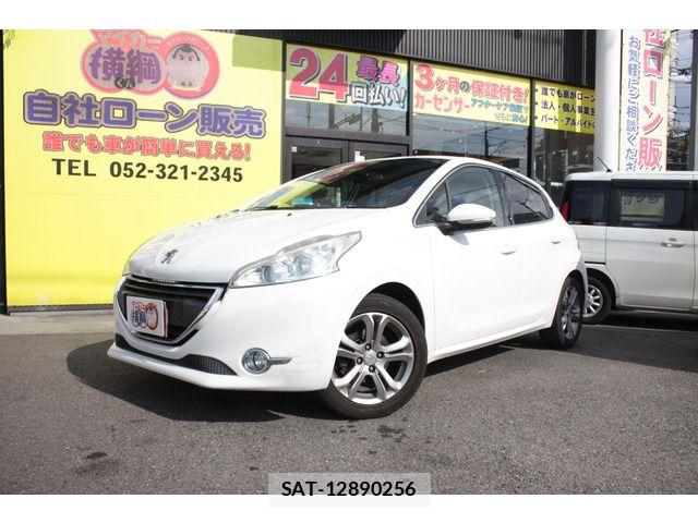 Peugeot 208 2015-08 8745160-1