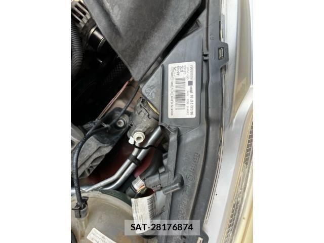 Peugeot 208 2015-09 8745161-13