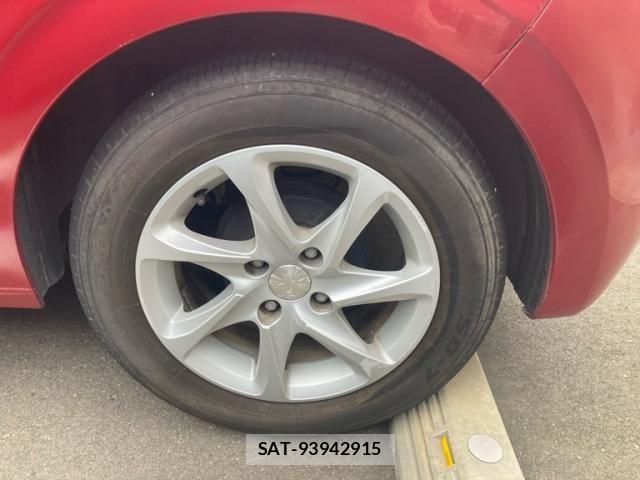 Peugeot 208 2015-09 8745162-9