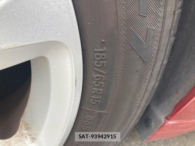 Peugeot 208 2015-09 8745162-11