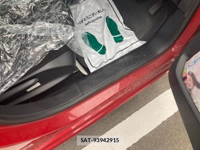 Peugeot 208 2015-09 8745162-13