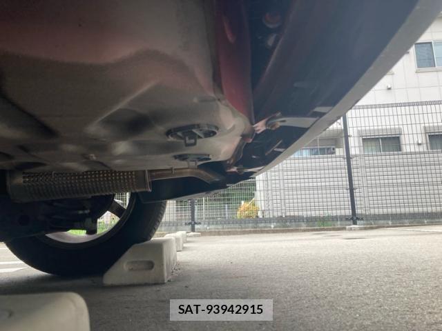 Peugeot 208 2015-09 8745162-28