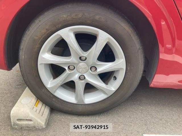 Peugeot 208 2015-09 8745162-8