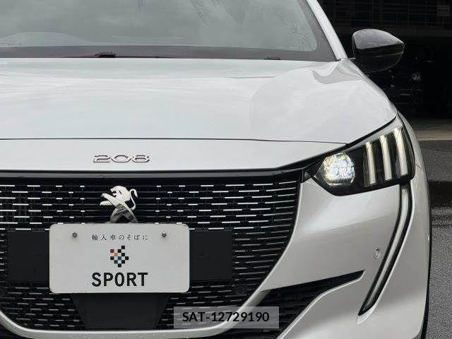 Peugeot 208 2021-01 8797108-19