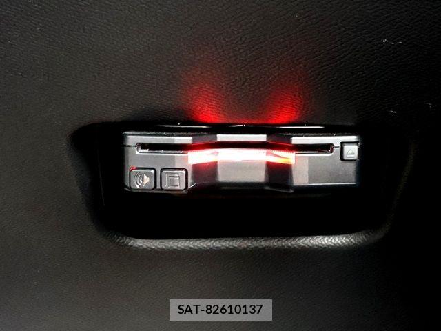 Peugeot 208 2021-12 8831047-23