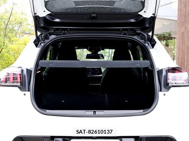 Peugeot 208 2021-12 8831047-29