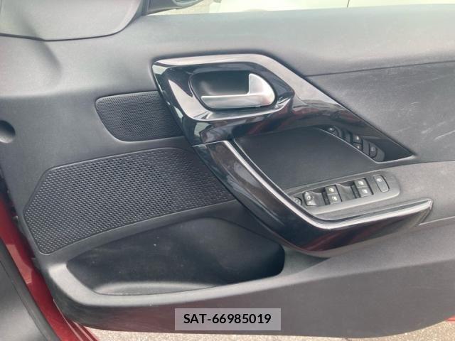 Peugeot 208 2018-08 8831046-14