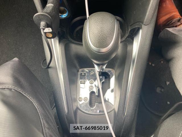 Peugeot 208 2018-08 8831046-16